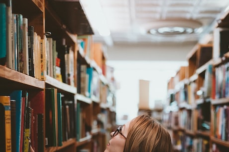 教育部学位与研究生(教育部新颁布的规定：留学生也可获得中国学位与学历)